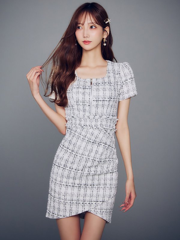 モデル：あすか　身長：170cm　着用サイズ：Sサイズ