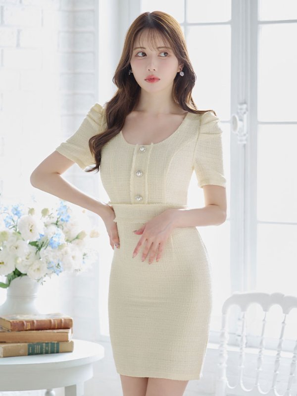 モデル:ゆめ 身長:160cm 着用サイズ:Sサイズ