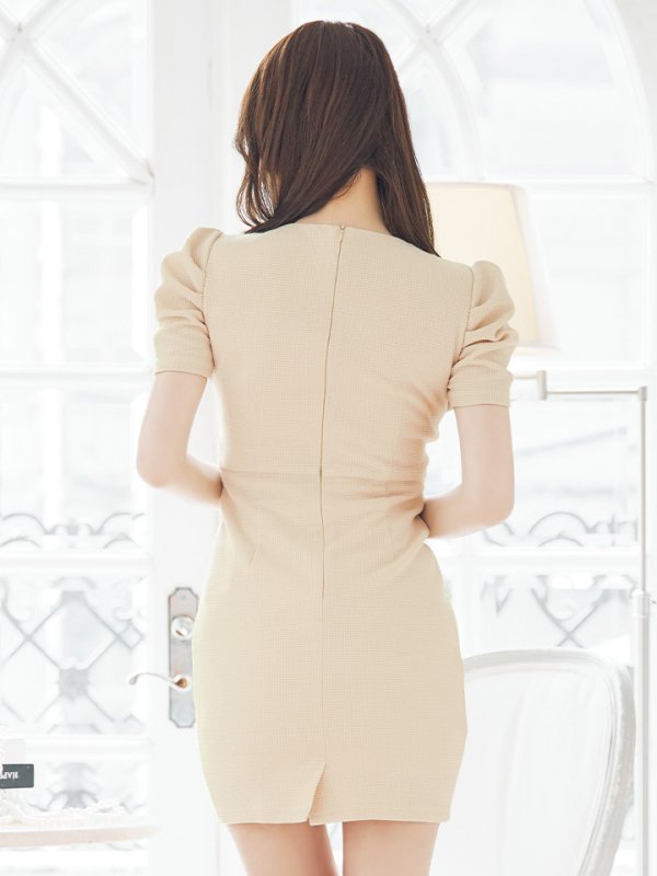 モデル：ゆめ　身長：160cm　着用サイズ：Sサイズ