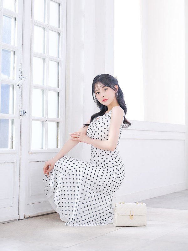 画像16: 水玉ワンピースドレス/フレアー/ノースリーブ/谷間見せ/背中隠し/ミディアムドレス/キャバドレス【S-Lサイズ/2カラー】[OF03B] 【IM】 (16)