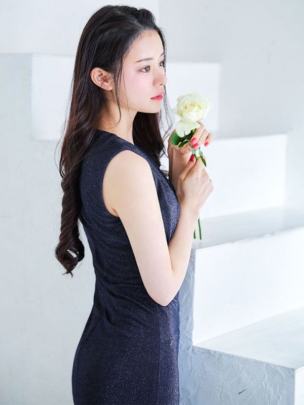 モデル:るな 身長:159.5cm 着用サイズ:Sサイズ