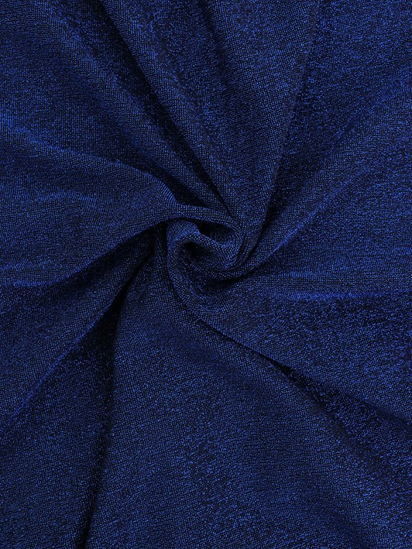 モデル：真優川咲　身長：159cm　着用サイズ：Sサイズ