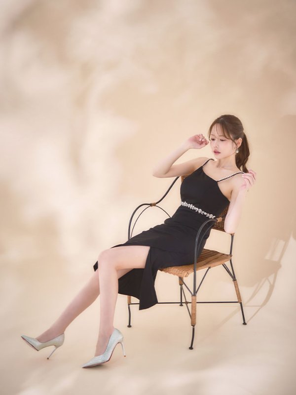 モデル：ゆめ　身長：160cm　着用サイズ：Sサイズ