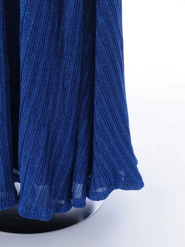 ロイヤルブルー