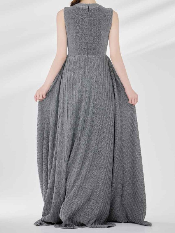 モデル：ゆめ　身長：160cm　着用サイズ：Sサイズ