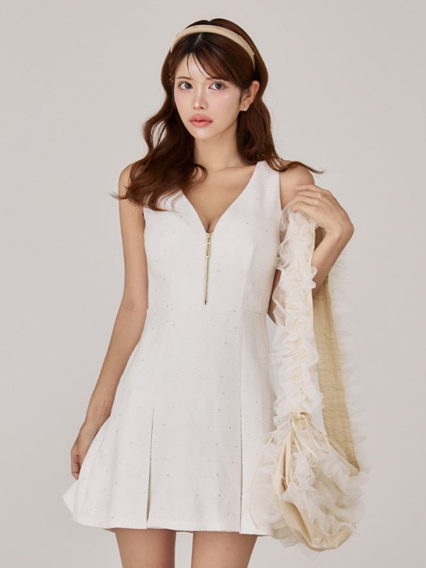 モデル：まりん　身長：163cm　着用サイズ：Sサイズ