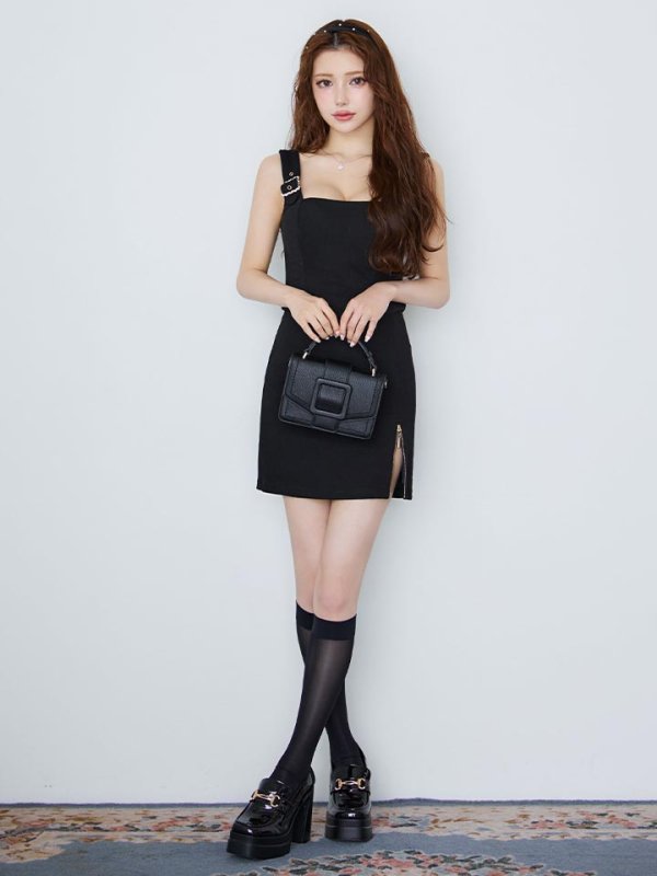 モデル：ももか　身長：156cm　着用サイズ：Sサイズ