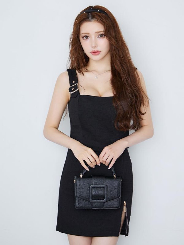 モデル：ももか　身長：156cm　着用サイズ：Sサイズ