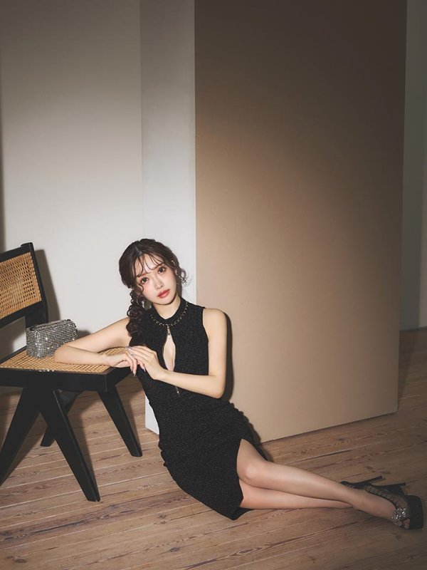 モデル：朝陽凪　身長：156cm　着用サイズ：Sサイズ