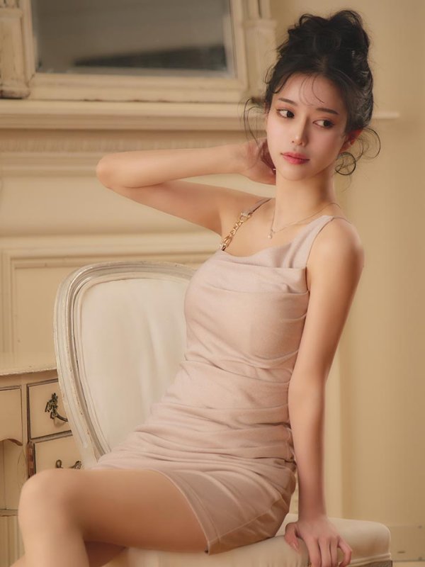 モデル：ゆりお　身長：165cm　着用サイズ：Sサイズ