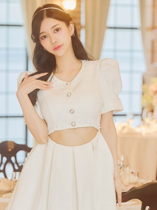 モデル：ゆりお　身長：165cm　着用サイズ：Sサイズ