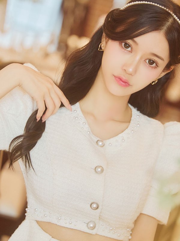 モデル：ゆりお　身長：165cm　着用サイズ：Sサイズ