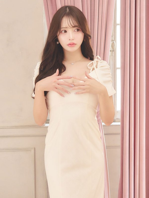 モデル：りな　身長：160cm　着用サイズ：Sサイズ