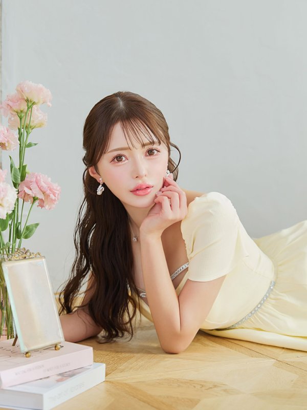 モデル:りな 身長:160cm 着用サイズ:Sサイズ