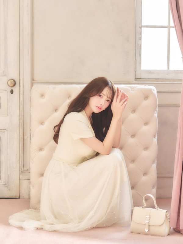 モデル：りな　身長：160cm　着用サイズ：Sサイズ