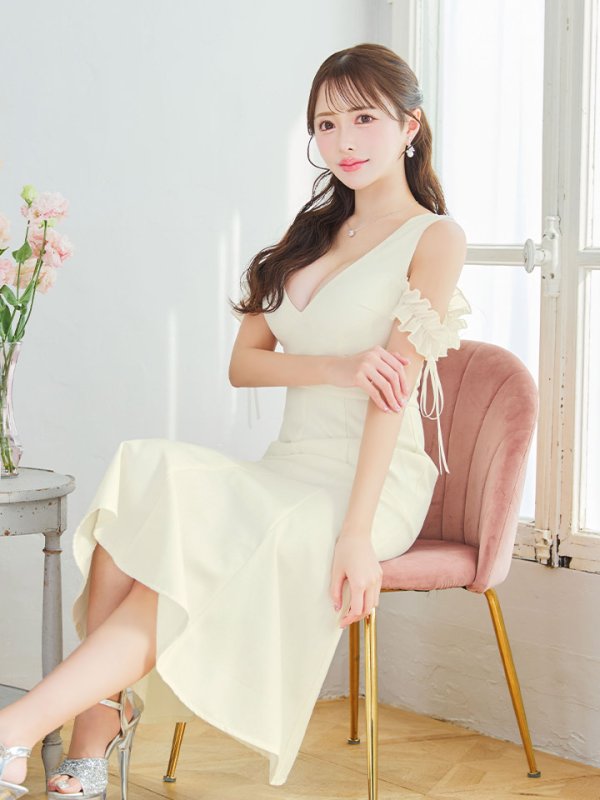 モデル：りな　身長：160cm　着用サイズ：Sサイズ