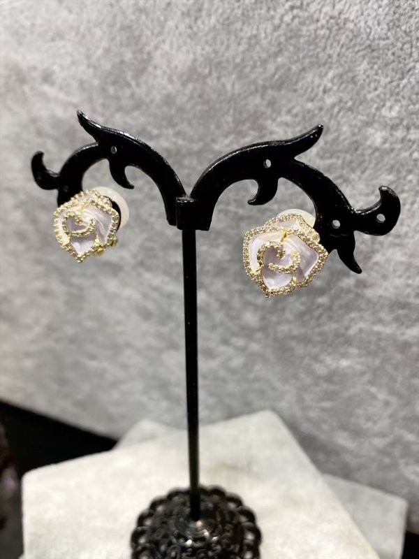 ゴールドxホワイト