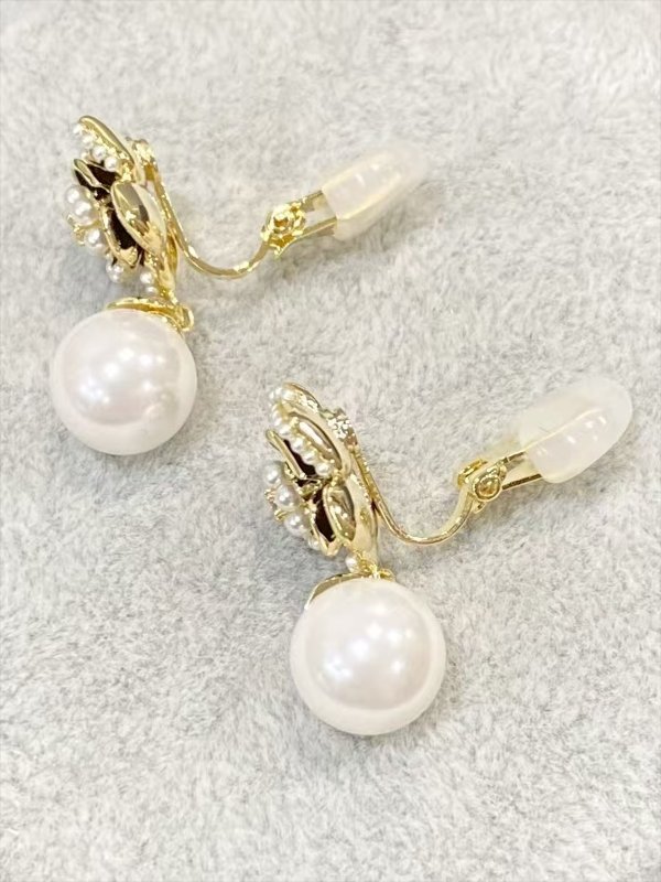 ゴールド×ブラック