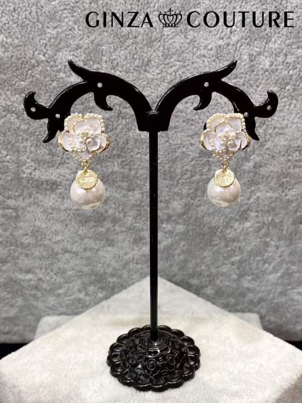 ゴールド×ホワイト