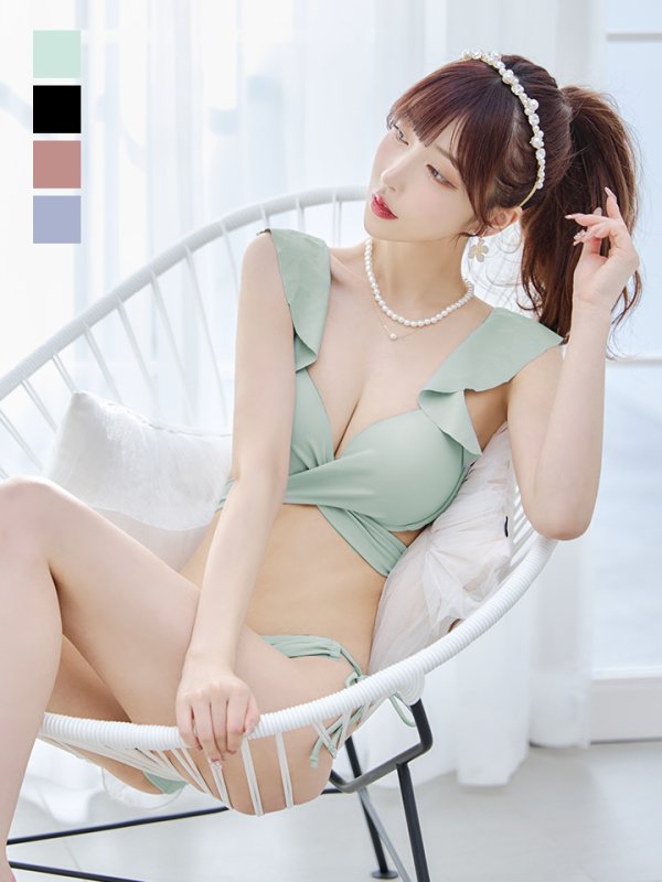 画像1: 【即日発送！】【ビキニ】【水着】ショルダーフリルクロスビキニ/無地/シンプル[YMT] (1)