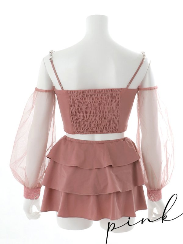 モデル：加藤ナナ　身長：160cm　着用サイズ：Sサイズ