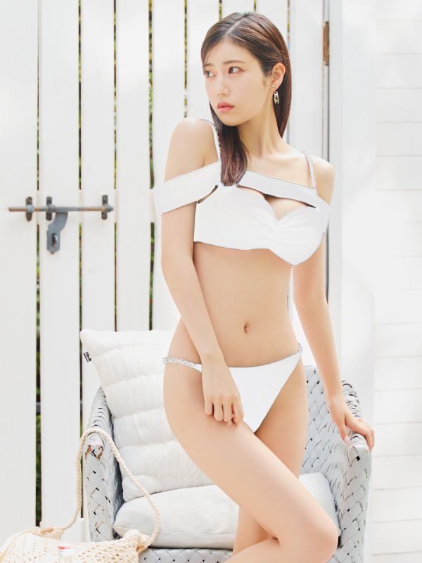 画像1: 【即日発送】【ビキニ】【水着】チェーンストラップオフショルビキニ 2点セット [YMT] (1)