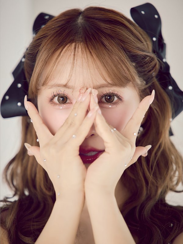 モデル:三上悠亜 身長:159cm 着用サイズ:Sサイズ