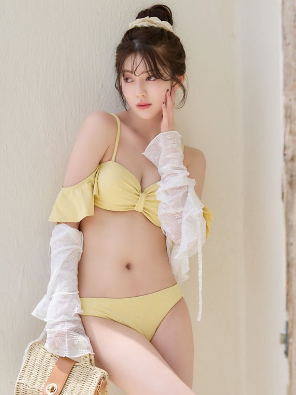 モデル：中野恵那　身長157cm　着用サイズ：Sサイズ