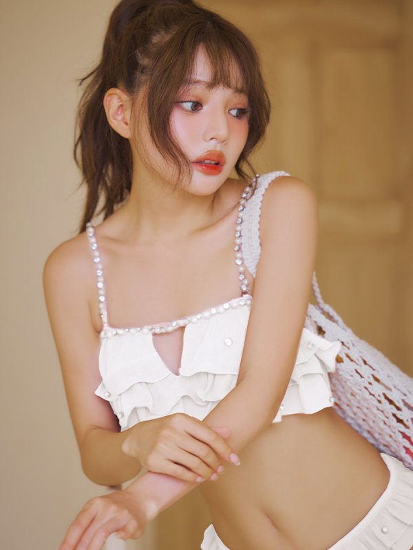 画像4: 【一部予約商品/6月上旬発送予定】【ビキニ】【水着】 ガーリーフリル×ビスチェ セットアップ ビキニ 2点セット[FB01] (4)