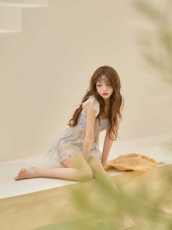 ブルー　モデル:吉木千沙都（ちぃぽぽ） 身長:158cm 着用サイズ:Sサイズ