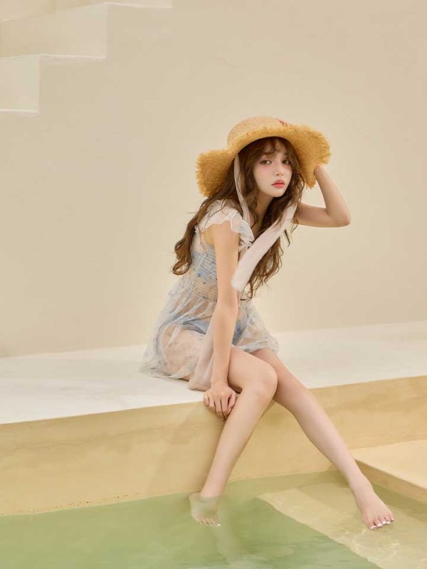 ブルー　モデル:吉木千沙都（ちぃぽぽ） 身長:158cm 着用サイズ:Sサイズ