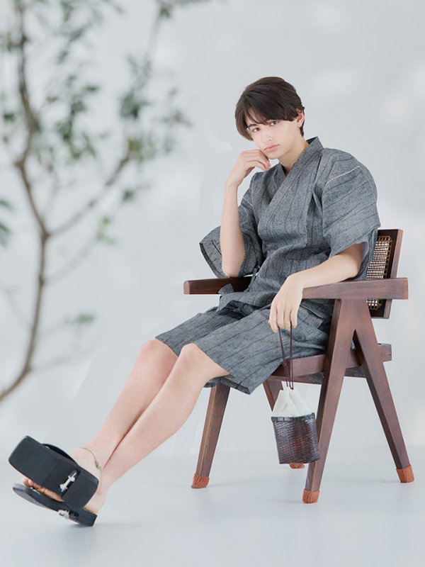 画像2: 【即日発送】【メンズ甚平】グレー地に縞模様甚平【甚平・下駄セット】【YMT】 (2)