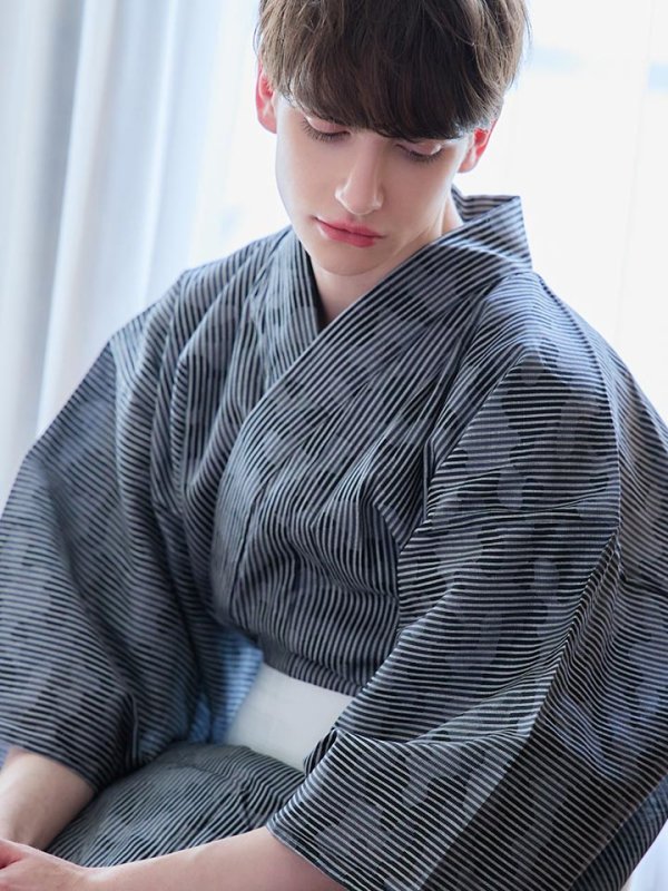 画像11: 【即日発送】【メンズ浴衣】黒地に迷彩柄ストライプ紳士浴衣【浴衣３点セット 浴衣/帯/下駄】[YMT] (11)