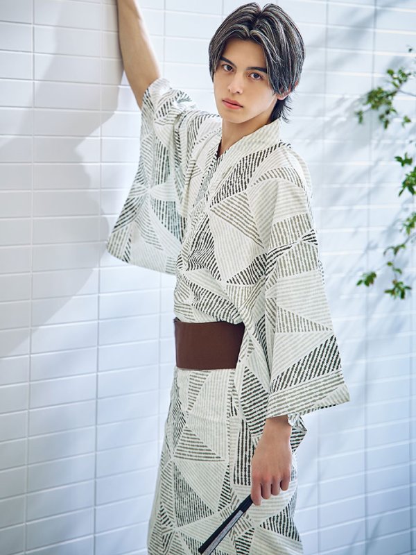 画像2: 【即日発送】【メンズ浴衣】カーキグリーン幾何学的模様浴衣 【浴衣３点セット 浴衣/帯/下駄】[YMT] (2)