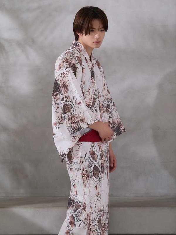 モデル:今井暖大 身長:173cm　着用サイズ:Lサイズ