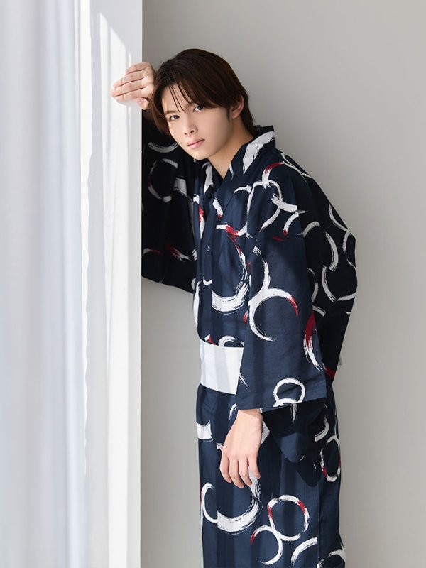 モデル：今井暖大　身長：173cm　着用サイズ：Lサイズ