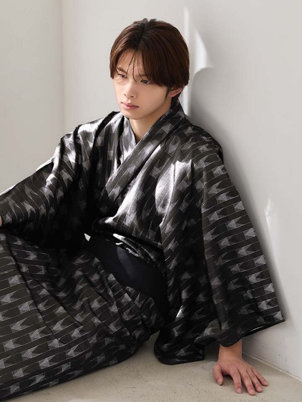 モデル：今井暖大　身長：173cm　着用サイズ：Lサイズ