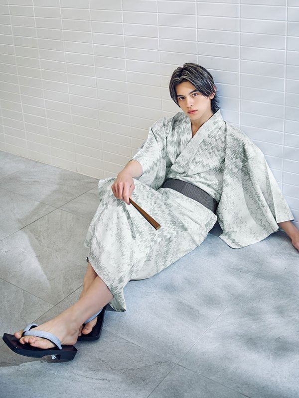 画像2: 【即日発送】【メンズ浴衣】グレイッシュニュアンス紳士浴衣 【浴衣３点セット 浴衣/帯/下駄】[YMT] (2)