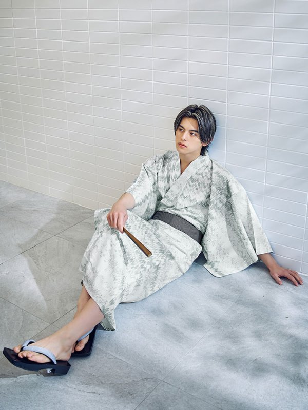 画像8: 【即日発送】【メンズ浴衣】グレイッシュニュアンス紳士浴衣 【浴衣３点セット 浴衣/帯/下駄】[YMT] (8)