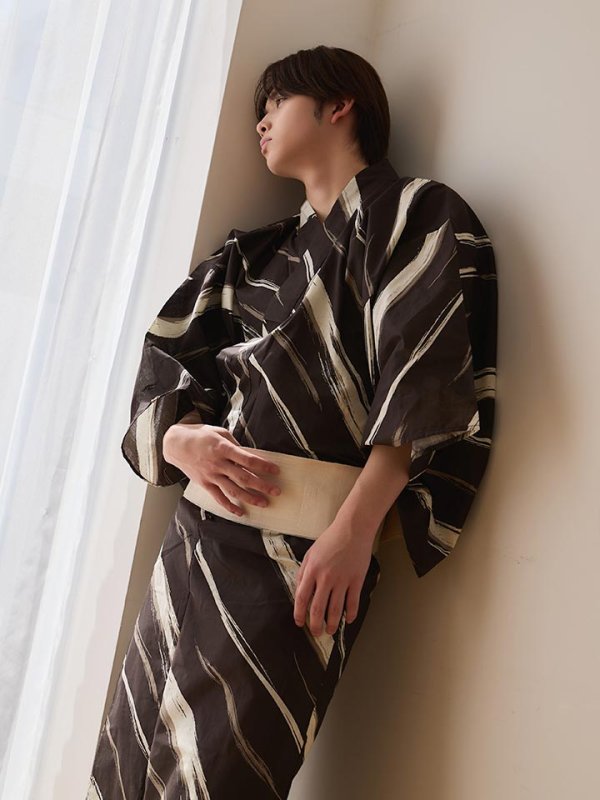 モデル：今井暖大　身長：173cm　着用サイズ：Lサイズ