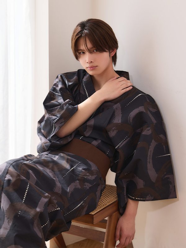 モデル：今井暖大　身長：173cm　着用サイズ：Lサイズ