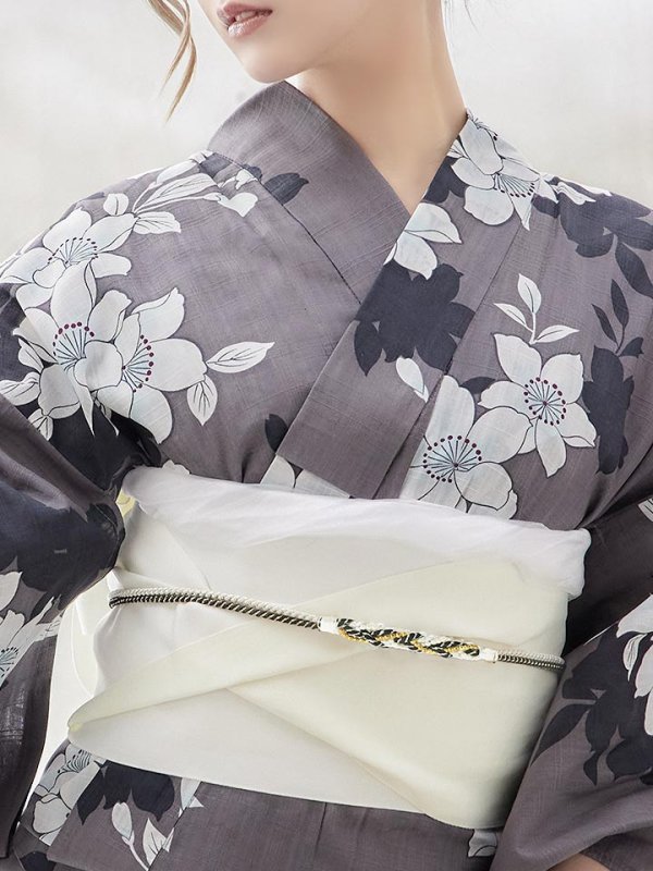 画像5: 【即日発送】【浴衣】クラシカルグレーの百合浴衣  【浴衣３点セット 浴衣/帯/下駄】[YMT] (5)