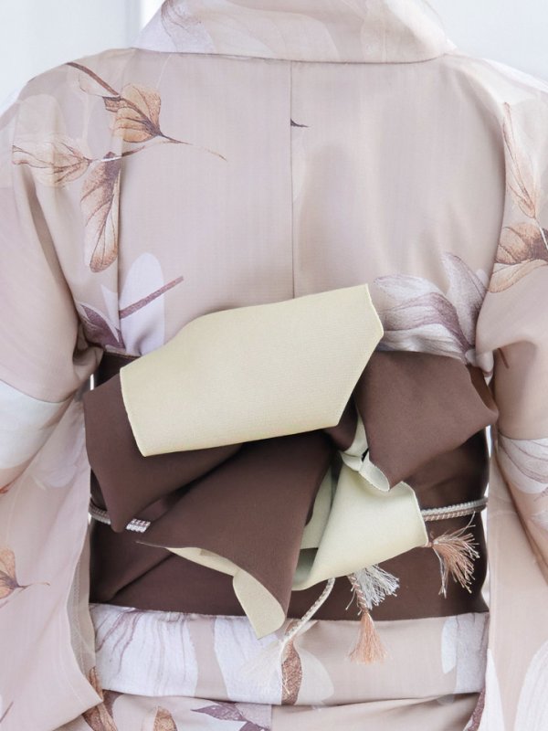 画像6: 【即日発送】【浴衣】ホワイトフラワーブラウン浴衣  【浴衣３点セット 浴衣/帯/下駄】 [ yhg / YMT ] (6)