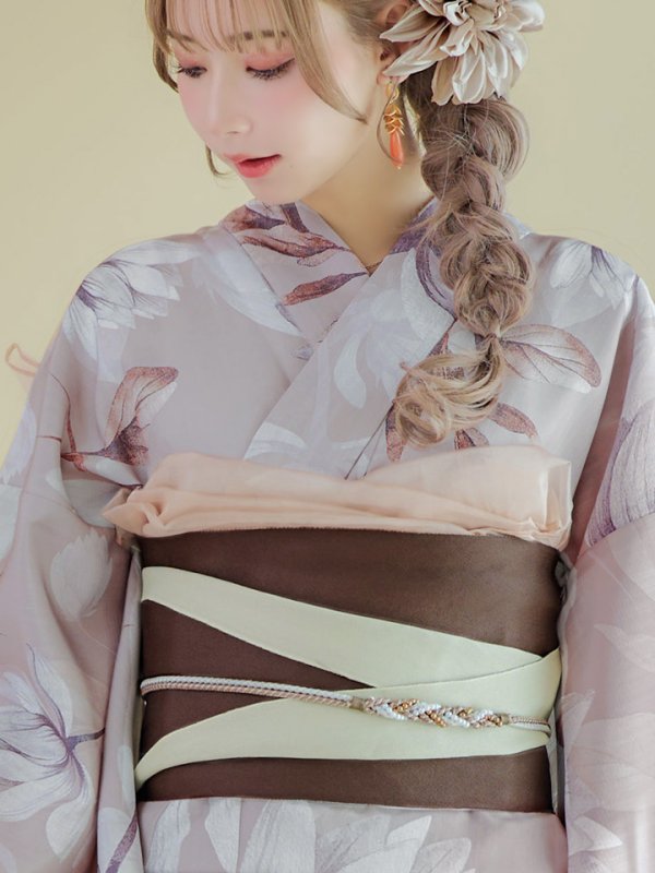 画像5: 【即日発送！】【浴衣】ホワイトフラワーブラウン浴衣【浴衣３点セット 浴衣/帯/下駄】[OF04] (5)