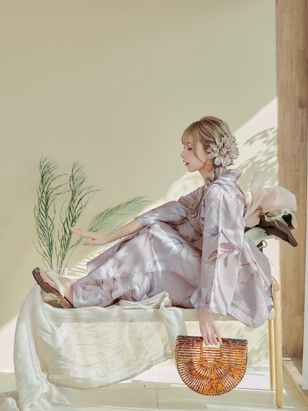 画像9: 【即日発送！】【浴衣】ホワイトフラワーブラウン浴衣【浴衣３点セット 浴衣/帯/下駄】[OF04] (9)