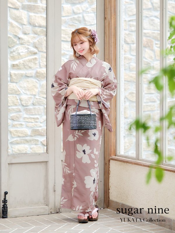 画像2: 【浴衣セール！】【即日発送】 ブラウン地xシルエットフラワー 牡丹柄浴衣【浴衣３点セット 浴衣/帯/下駄】[YMT] (2)