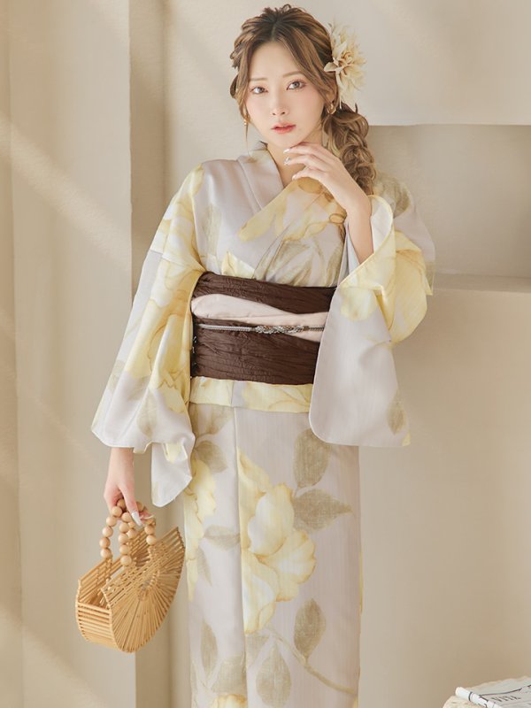 画像2: 【即日発送】【浴衣セール！】グレージュ×イエローフラワー浴衣  【浴衣３点セット 浴衣/帯/下駄】[YMT] (2)