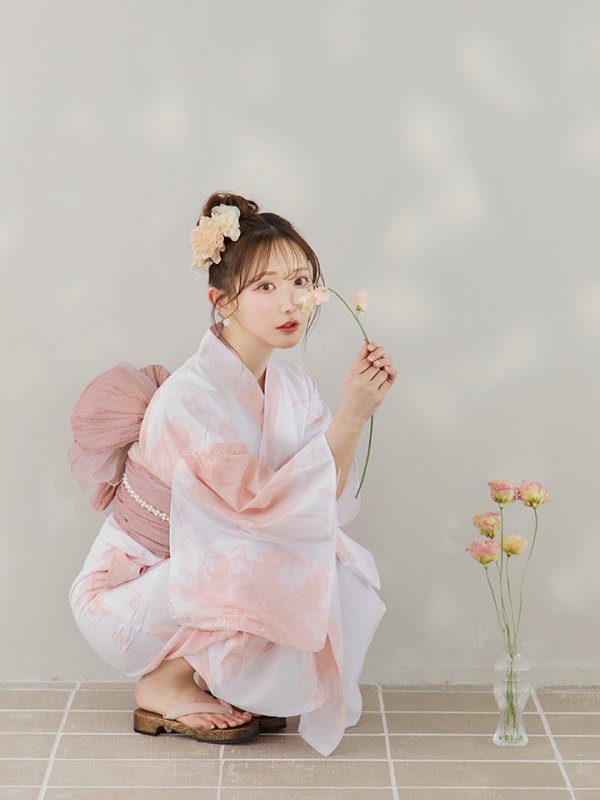 画像12: 【即日発送】ニュアンスピンクフラワー浴衣  【浴衣３点セット 浴衣/帯/下駄】[YMT] (12)