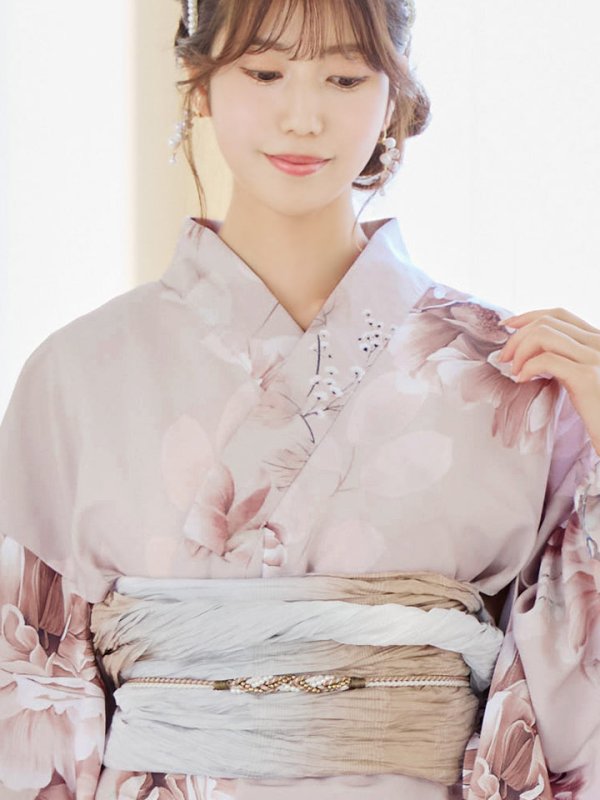 画像18: 【即日発送】くすみピンクアンティークフラワー浴衣  【浴衣３点セット 浴衣/帯/下駄】[YMT] (18)