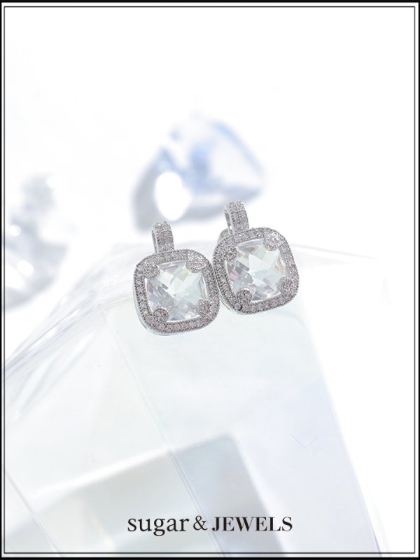 画像1: 【ピアス】スクエアビジューピアス【Fサイズ/1カラー】[OF02] (1)